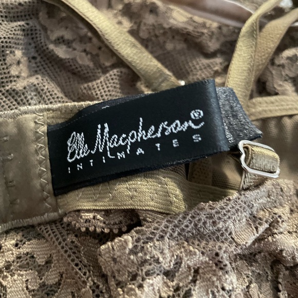 Lace Bralette and Shorts Set - Brown - Picture 10 of 11